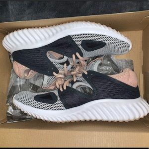 White,black,grey,pink women’s running adidas shoe